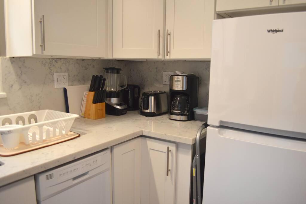 Cozy Crown Hill Carkeek Cottage W/3 Beds, Full Kitchen & Backyard In North 西雅图 外观 照片